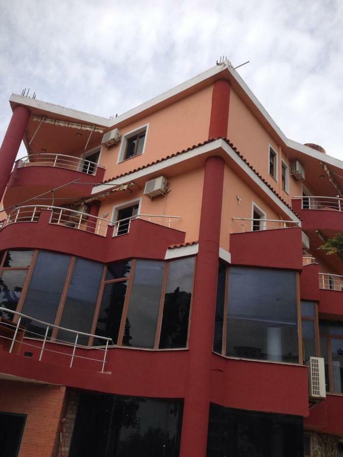 Hotel Moris Durres Exterior photo